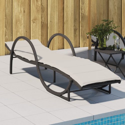 Fekete polyrattan napozóágy párnával 60 x 199 x 42 cm